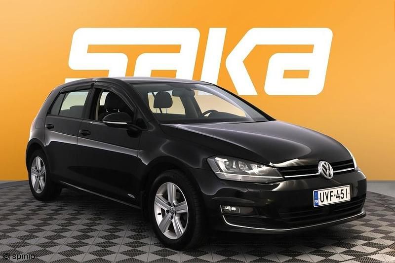 Käytetty 2014 VW Golf VII Highline Viistoperä | 12 400 € (Perustarjous) - Kuva 1/3