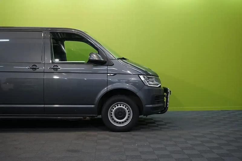 Käytetty VW T6.1 150 HP (110 kW) 2019 Hopea / harmaa Van