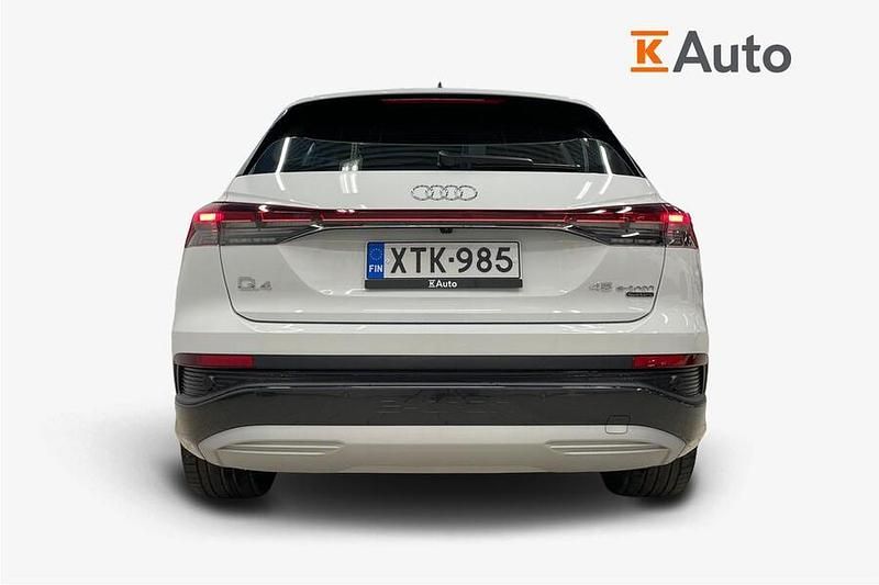 Käytetty Audi Q4 e-tron 210 kW (286 HP) 2025 Katumaasturi