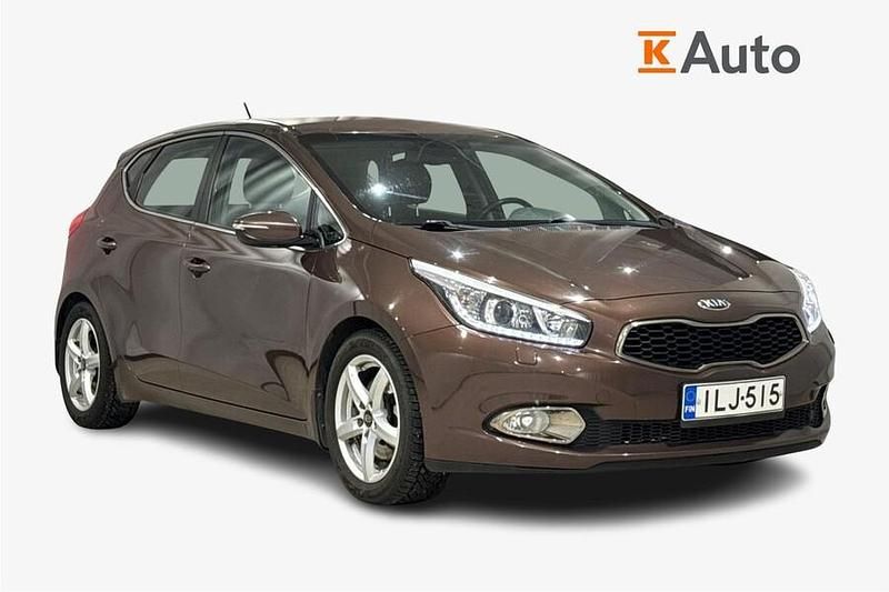 Käytetty Kia Ceed EX 135 HP (99 kW) 2013 Viistoperä