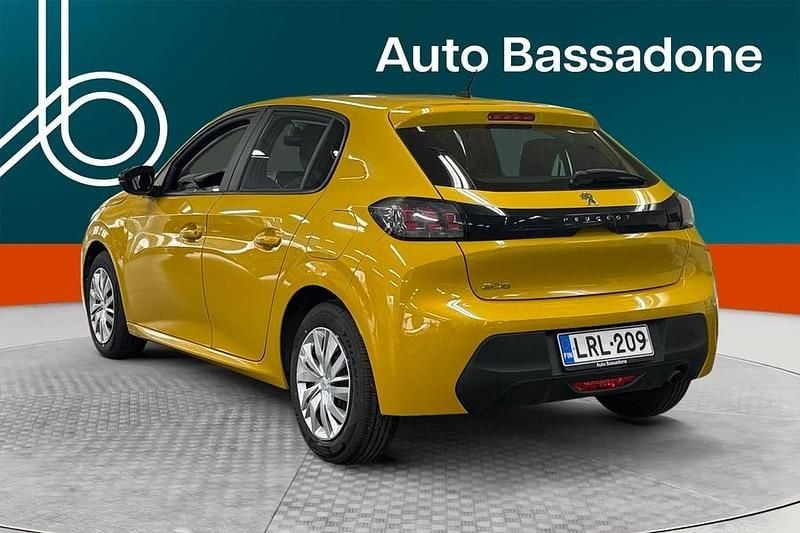Käytetty Peugeot 208 Active 75 HP (55 kW) 2022 Viistoperä