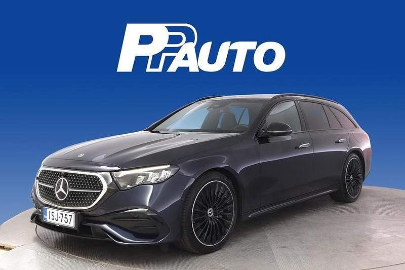 Käytetty Mercedes E300 AMG 313 HP (230 kW) 2024 Sininen Farmari