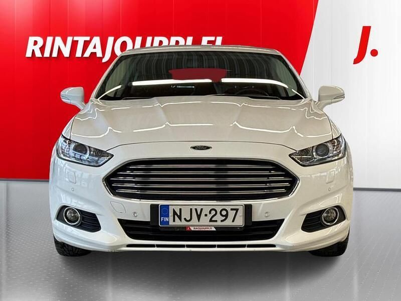 Käytetty Ford Mondeo Trend 160 HP (117 kW) 2015 Valkoinen Viistoperä