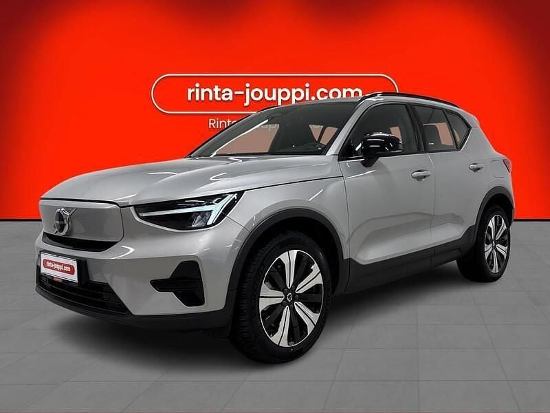 Harmaa Käytetty 2023 Volvo XC40 Plus Katumaasturi | 29 880 € (Hyvä tarjous) - Kuva 1/3