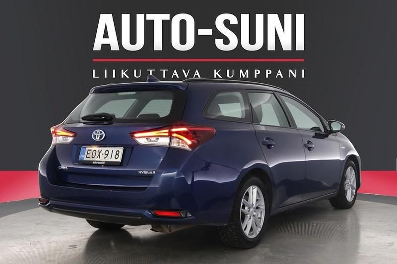Käytetty Toyota Auris Touring Sports Edition 99 HP (72 kW) 2018 Sininen Farmari
