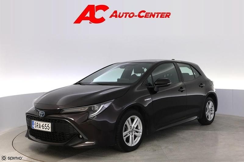 Ruskea (beige) Käytetty 2020 Toyota Corolla Active Viistoperä | 19 980 € (Perustarjous) - Kuva 1/4