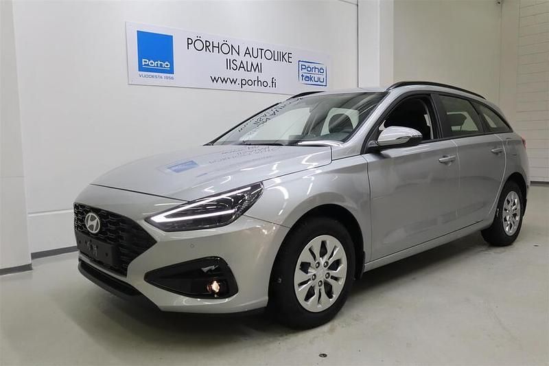 Hopea Käytetty 2024 Hyundai i30 Farmari | 25 880 € - Kuva 1/4