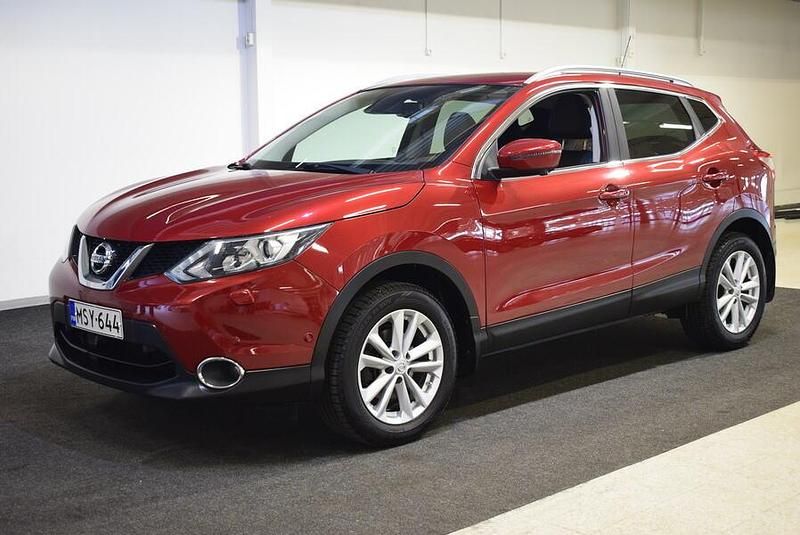Käytetty 2016 Nissan Qashqai 360º Katumaasturi | 14 800 € (Kallis) - Kuva 1/4