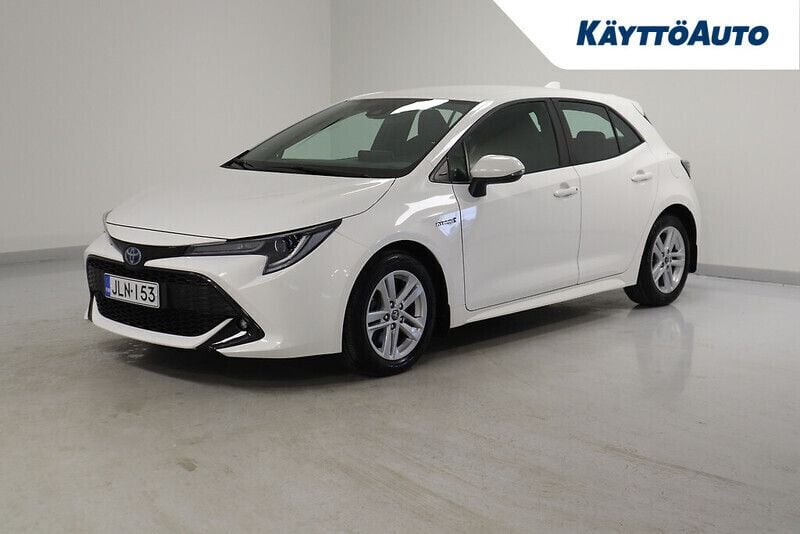 Valkoinen Käytetty 2019 Toyota Corolla Active Viistoperä | 21 900 € (Hieman kallis) - Kuva 1/4