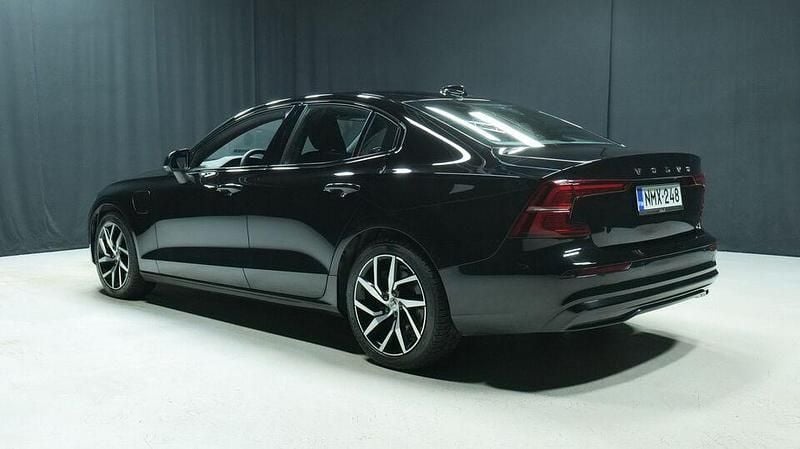 Käytetty Volvo S60 Performance 456 HP (335 kW) 2023 Musta Sedan