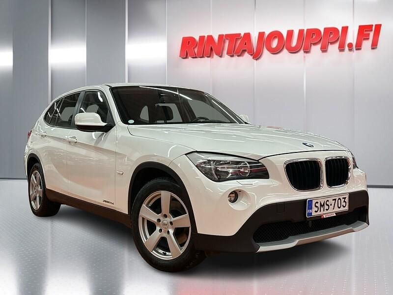 Käytetty 2010 BMW X1 Katumaasturi | 9 890 € (Perustarjous) - Kuva 1/3