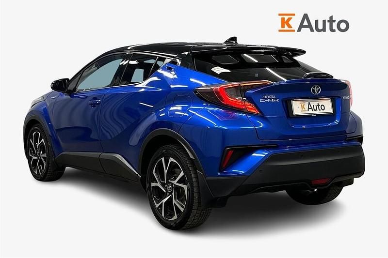 Käytetty Toyota C-HR Style 122 HP (89 kW) 2020 Katumaasturi