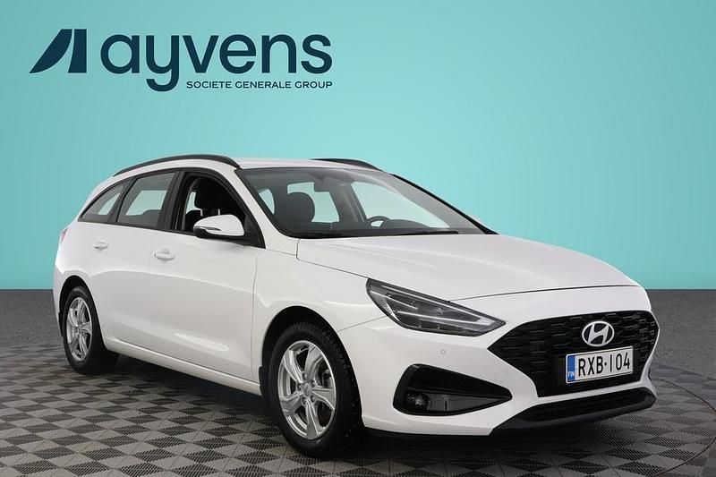Käytetty Hyundai i30 Comfort 101 HP (74 kW) 2025 Valkoinen Farmari