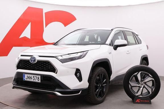 Valkoinen väri Käytetty 2024 Toyota RAV4 Active Katumaasturi | 49 990 € (Hieman kallis) - Kuva 1/4