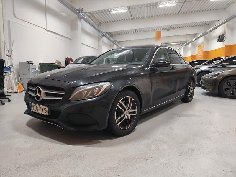 Käytetty 2017 Mercedes C200 Business Sedan | 13 700 € (Supertarjous) - Kuva 1/4