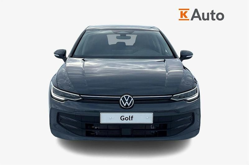 Uusi VW Golf VIII Comfortline 114 HP (83 kW) 2026 Harmaa Viistoperä