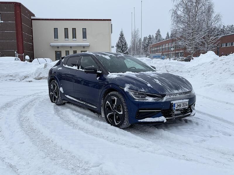 Käytetty Kia EV6 GT-Line 239 kW (325 HP) 2022 Katumaasturi