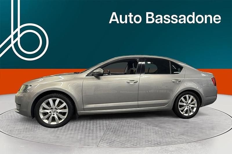 Käytetty Skoda Octavia Style 116 HP (85 kW) 2017 Viistoperä
