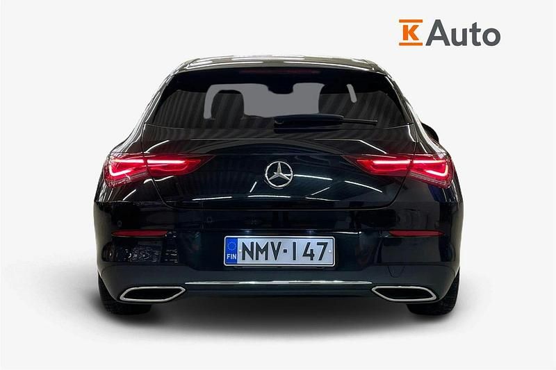 Käytetty Mercedes CLA200 Shooting Brake Business 148 HP (108 kW) 2022 Musta Farmari