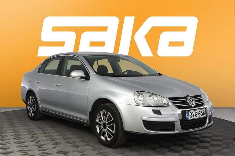 Käytetty VW Jetta Comfortline 122 HP (89 kW) 2010 Sedan