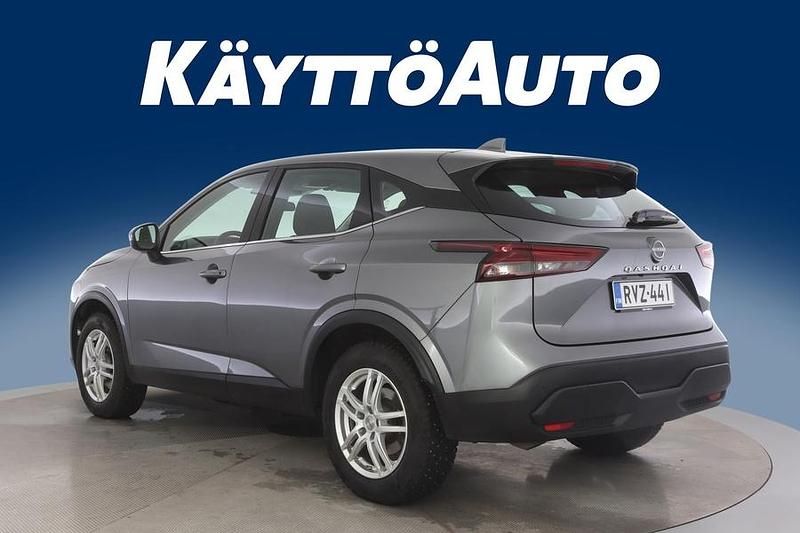 Käytetty Nissan Qashqai Acenta 158 HP (116 kW) 2024 Harmaa Katumaasturi