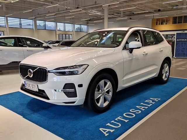 Käytetty 2022 Volvo XC60 Momentum Katumaasturi | 42 900 € (Hieman kallis) - Kuva 1/4