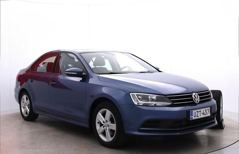 Käytetty VW Jetta 105 HP (77 kW) 2017 Sedan