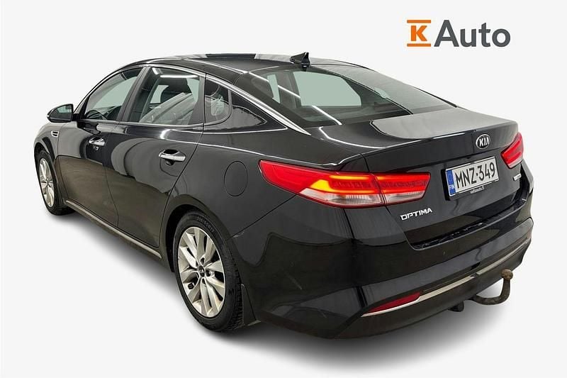 Käytetty Kia Optima Premium 139 HP (102 kW) 2016 Musta Sedan