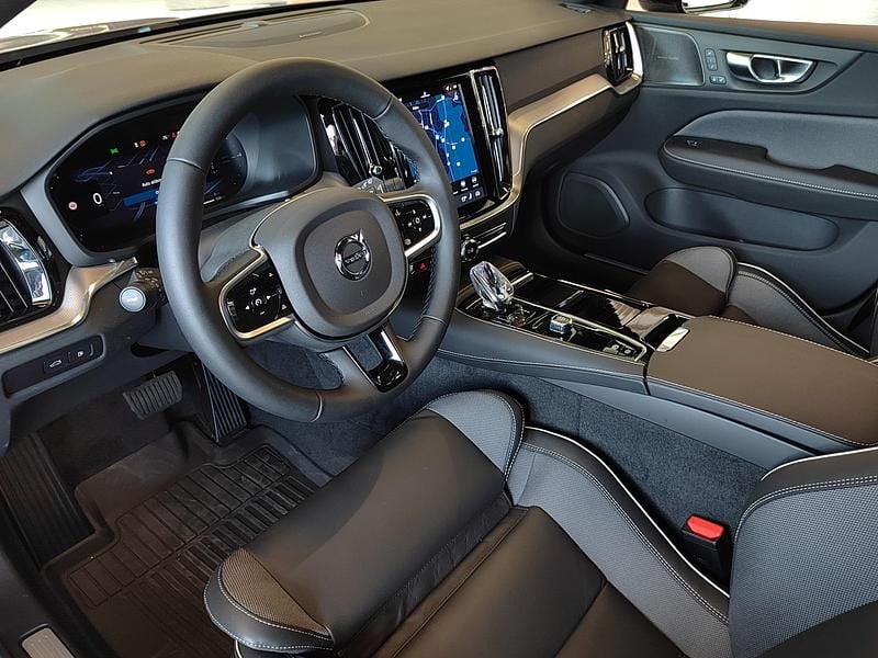 Käytetty Volvo V60 Performance 2026 Farmari