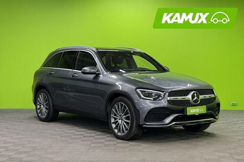 Käytetty 2020 Mercedes GLC220 AMG line Katumaasturi | 46 890 € (Hieman kallis) - Kuva 1/3