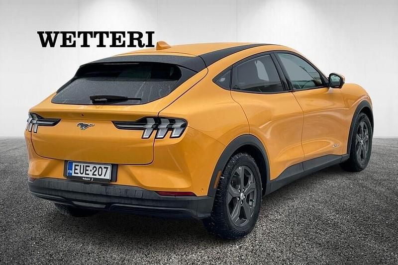 Käytetty Ford Mustang Mach-E 202 kW (276 HP) 2022 Katumaasturi