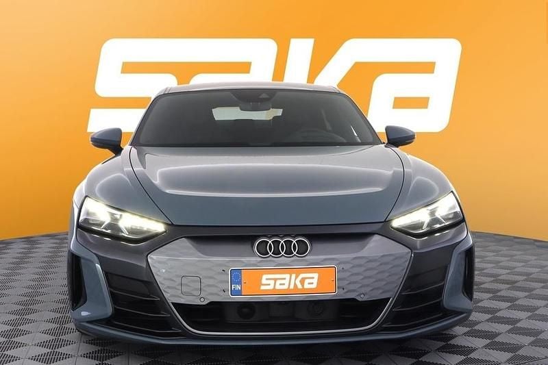 Käytetty Audi e-tron GT quattro 350 kW (476 HP) 2022 Sedan
