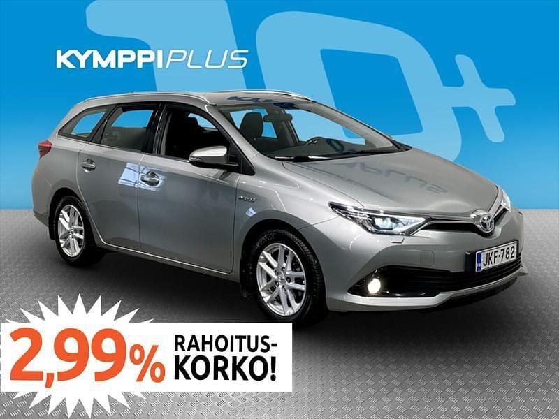 Käytetty Toyota Auris Touring Sports Active 99 HP (72 kW) 2017 Farmari