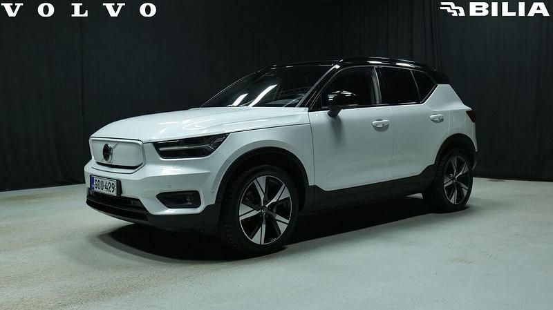 Käytetty Volvo XC40 Pro 300 kW (408 HP) 2022 Valkoinen Katumaasturi