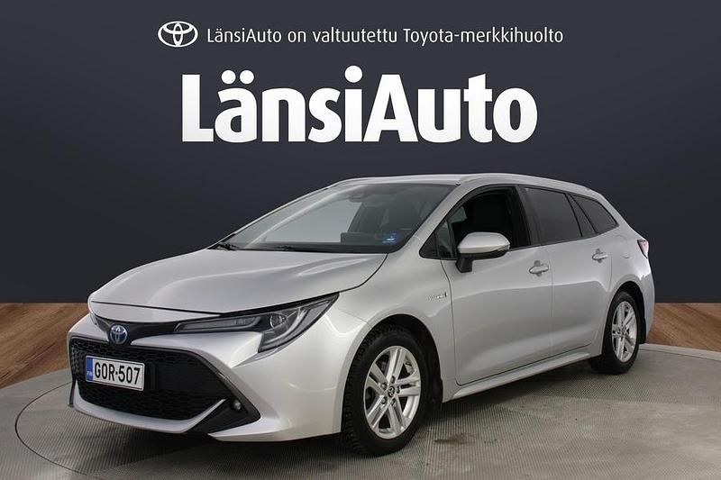Käytetty Toyota Corolla Active 122 HP (89 kW) 2021 Hopea Farmari
