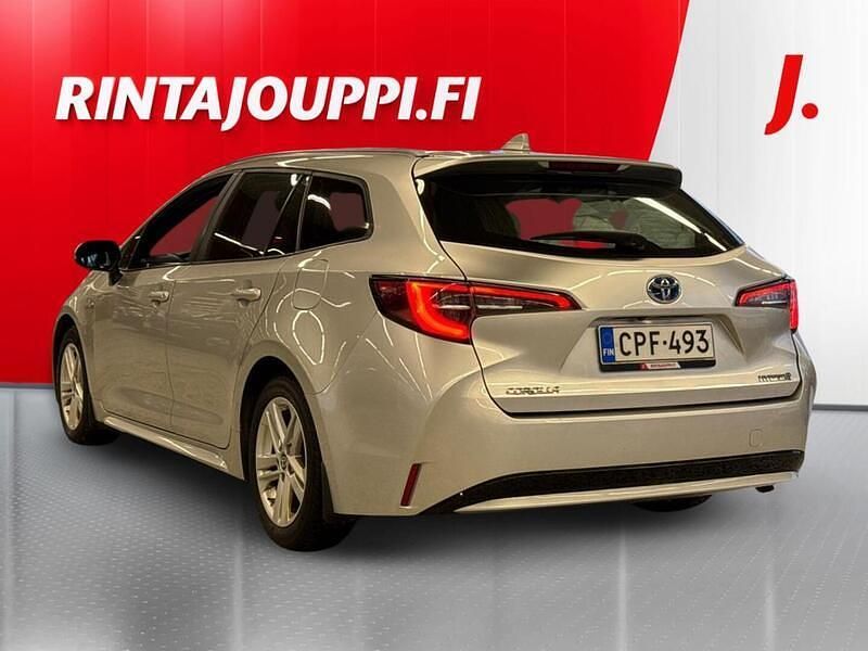 Käytetty Toyota Corolla Active 122 HP (89 kW) 2021 Hopea Farmari