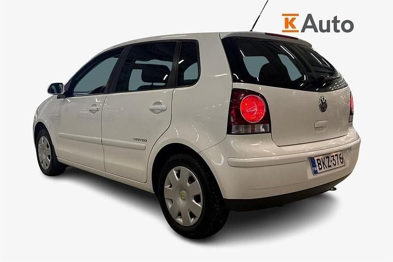 Käytetty VW Polo United 69 HP (50 kW) 2009 Valkoinen Viistoperä