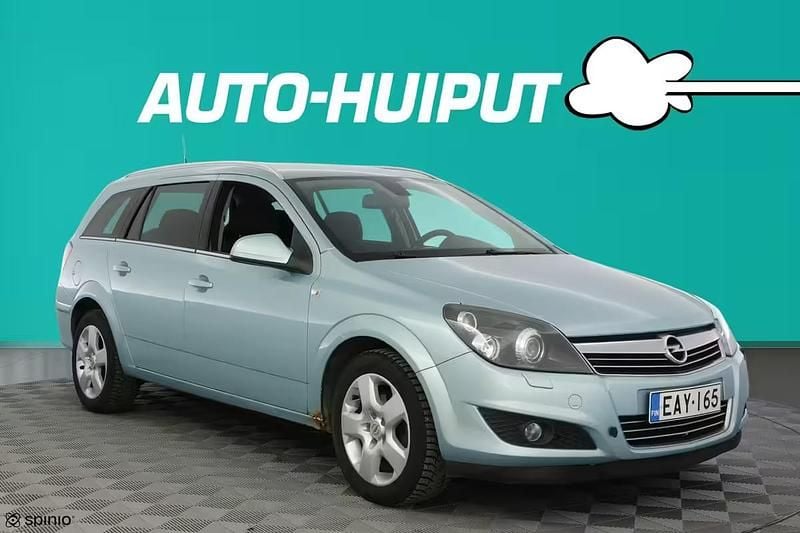Käytetty Opel Astra Ultimate 116 HP (85 kW) 2009 Farmari