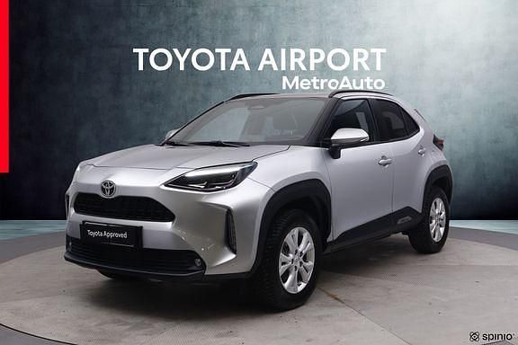Hopea Käytetty 2024 Toyota Yaris Cross Katumaasturi | 29 990 € (Perustarjous) - Kuva 1/4