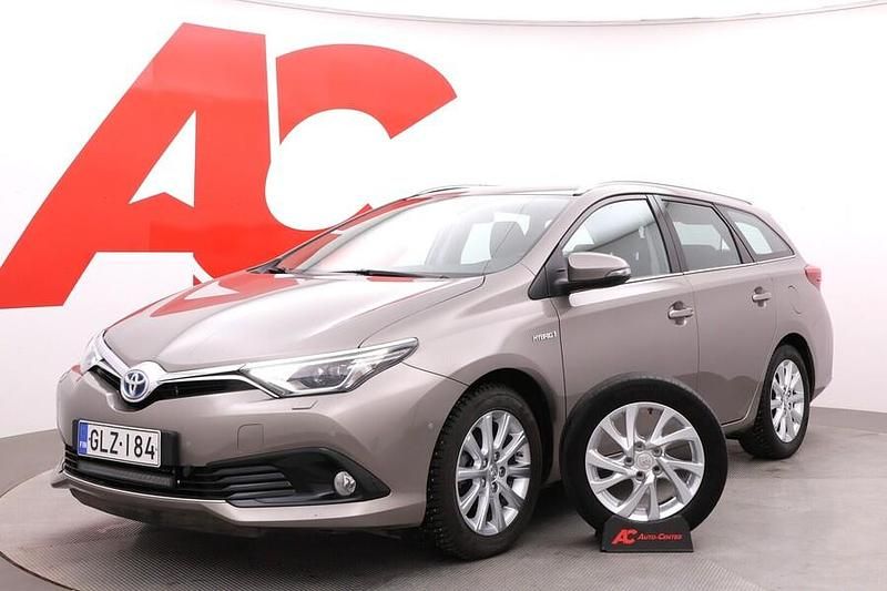 Käytetty Toyota Auris Touring Sports Active 99 HP (72 kW) 2016 Farmari