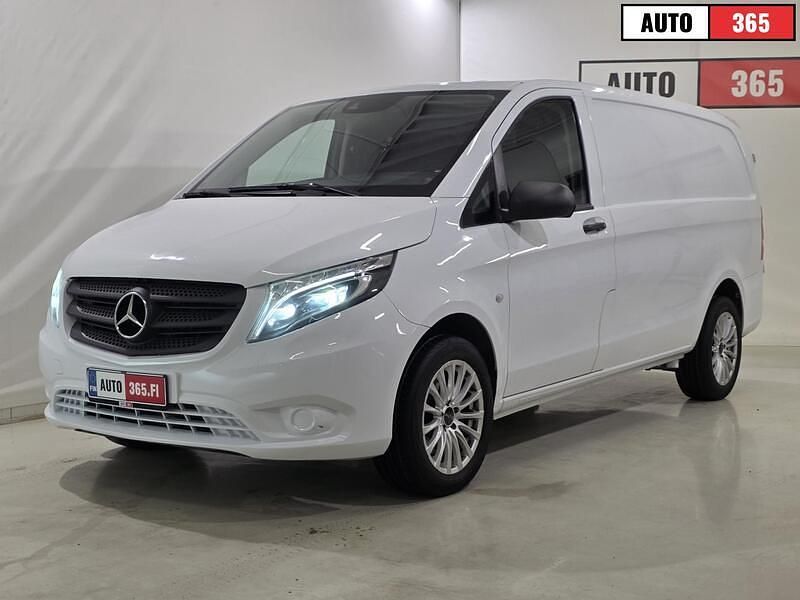 Käytetty Mercedes Vito 163 HP (119 kW) 2020 Van