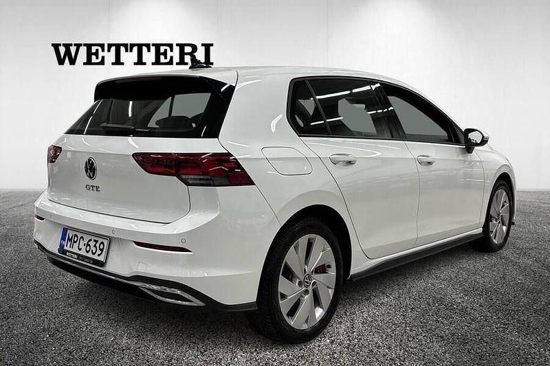 Käytetty VW Golf VIII GTE 245 HP (180 kW) 2021 Viistoperä