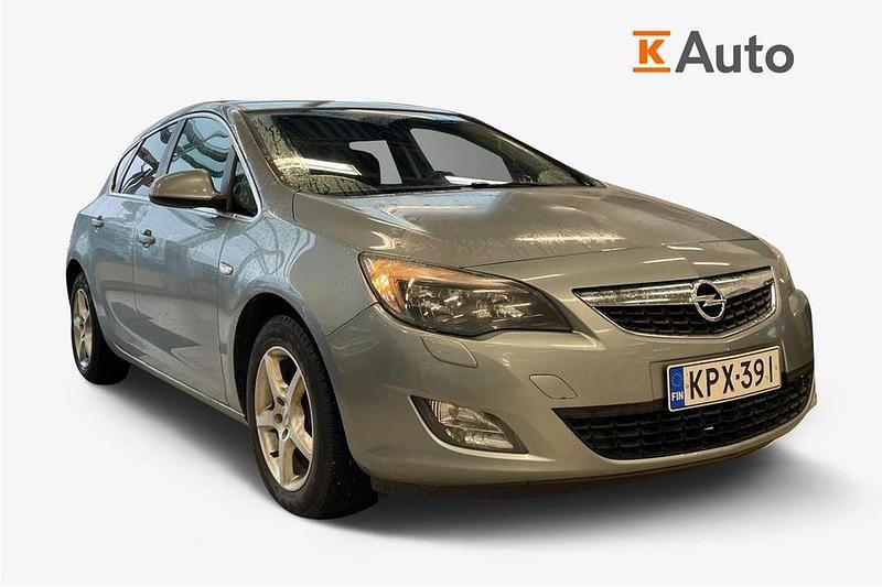 Käytetty 2012 Opel Astra Sport Viistoperä | 4 400 € (Perustarjous) - Kuva 1/3