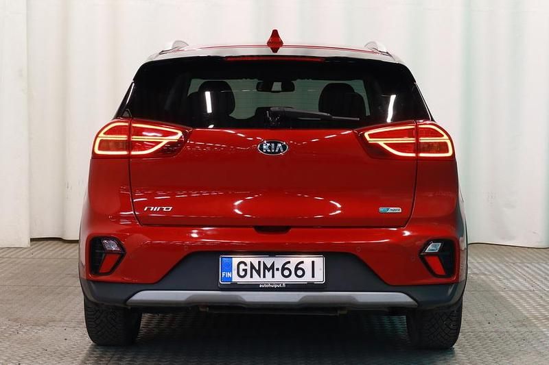 Käytetty Kia Niro EX 140 HP (102 kW) 2020 Katumaasturi
