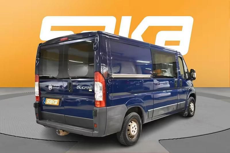 Käytetty Fiat Ducato 101 HP (74 kW) 2010 Van