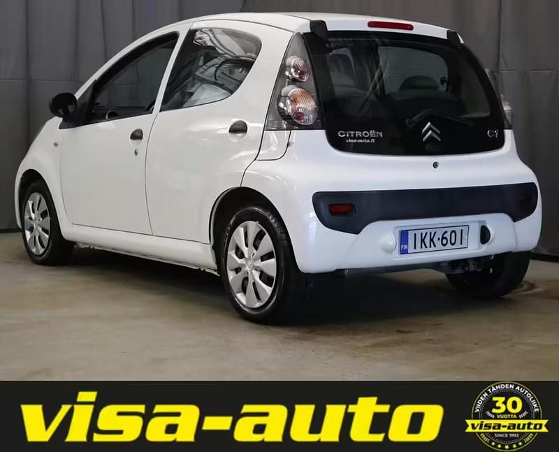 Käytetty Citroën C1 68 HP (50 kW) 2011 Valkoinen Viistoperä