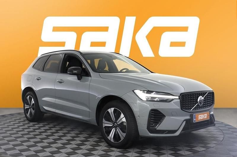 Käytetty 2025 Volvo XC60 Plus Katumaasturi | 52 500 € (Kallis) - Kuva 1/3