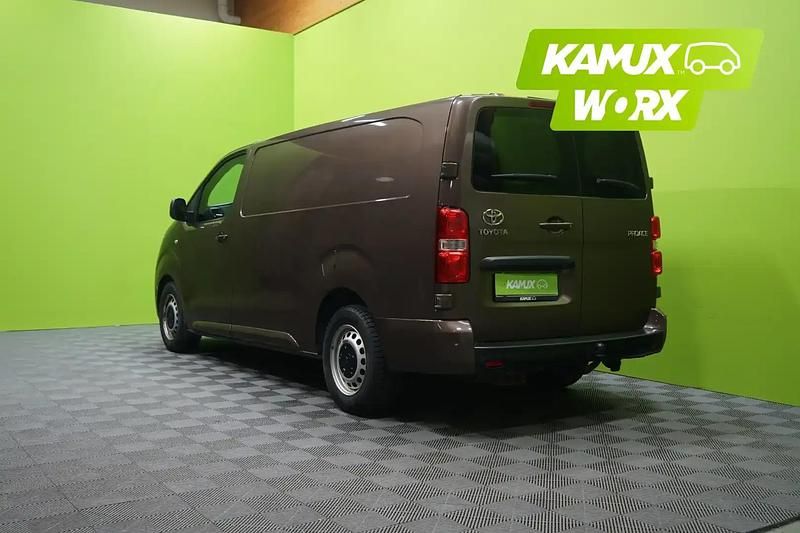 Käytetty Toyota Proace 122 HP (89 kW) 2020 Ruskea Tila-auto