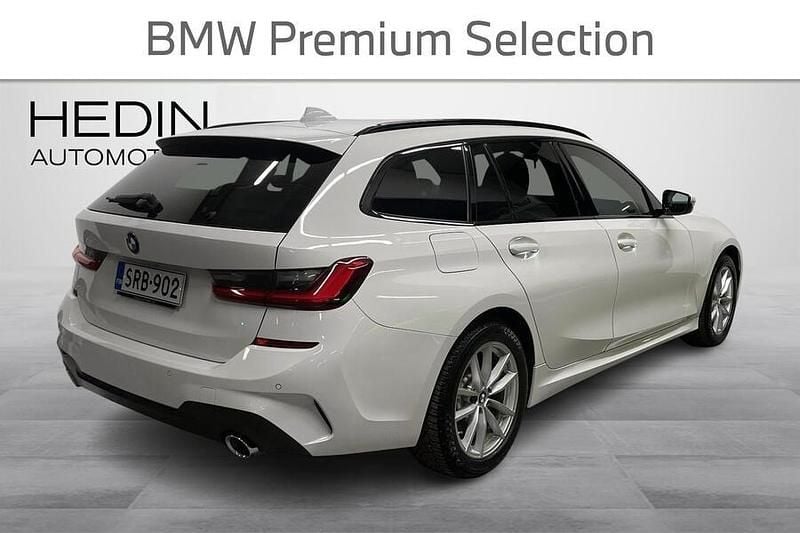 Käytetty BMW 330e M Sport 292 HP (214 kW) 2021 Valkoinen Farmari