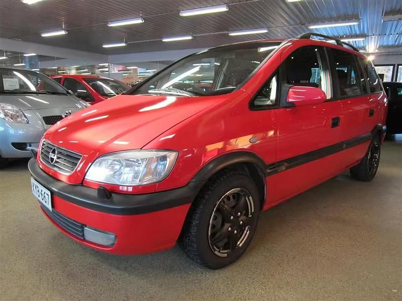 Käytetty Opel Zafira Elegance 82 HP (60 kW) 2000 Punainen Tila-auto